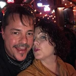 Meet your Posher, Larry